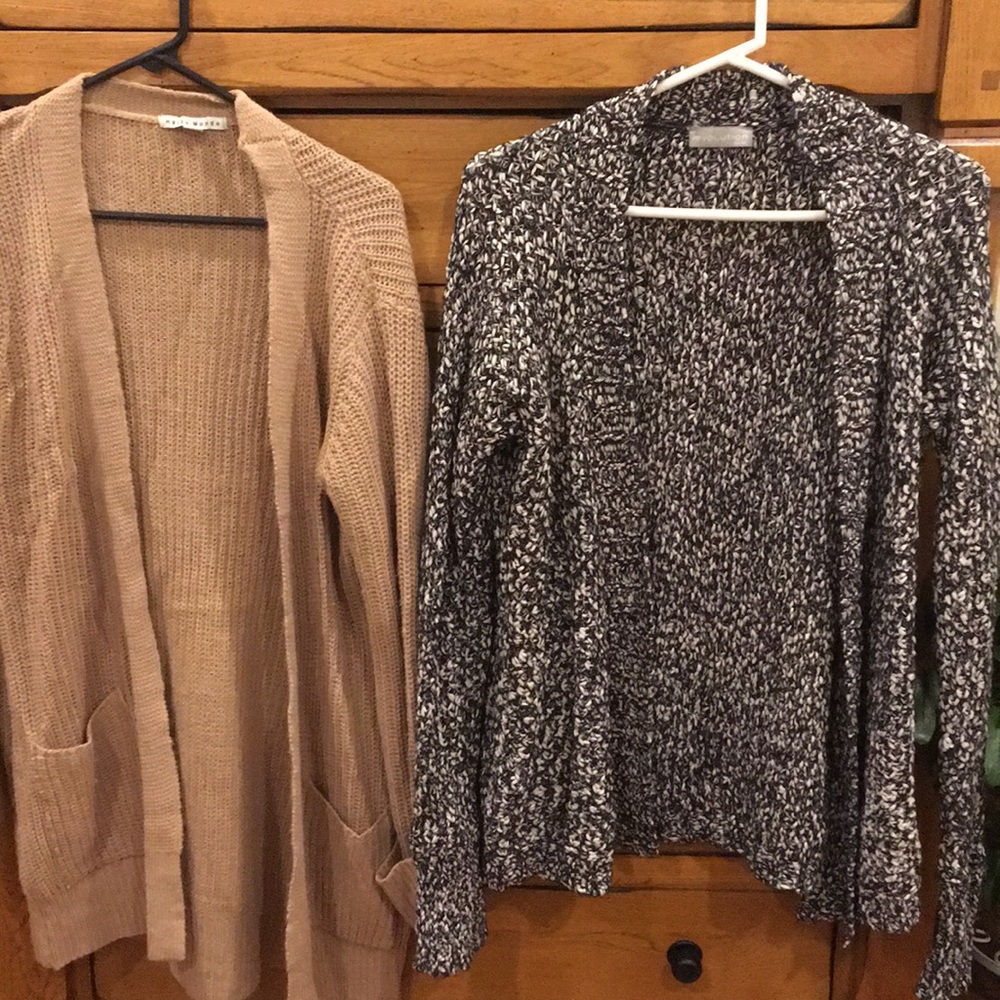 Lot of cardigans from Roolee large boyfriend